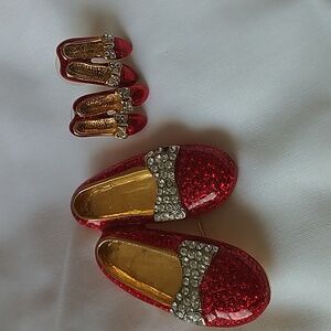 Red Ruby Shoes Brooch & earrings Set